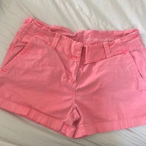 Vineyard vines every day shorts. Hot pink. Size 2.